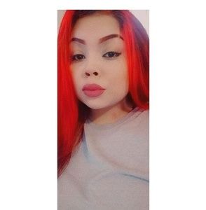 Meet your Posher, Dinora